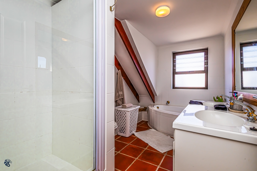 3 Bedroom Property for Sale in Myburgh Park Western Cape